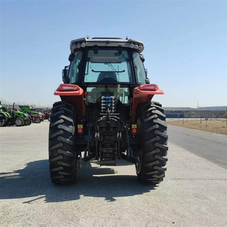 SD1804 180HP Farm Tractor Manufacturers China
